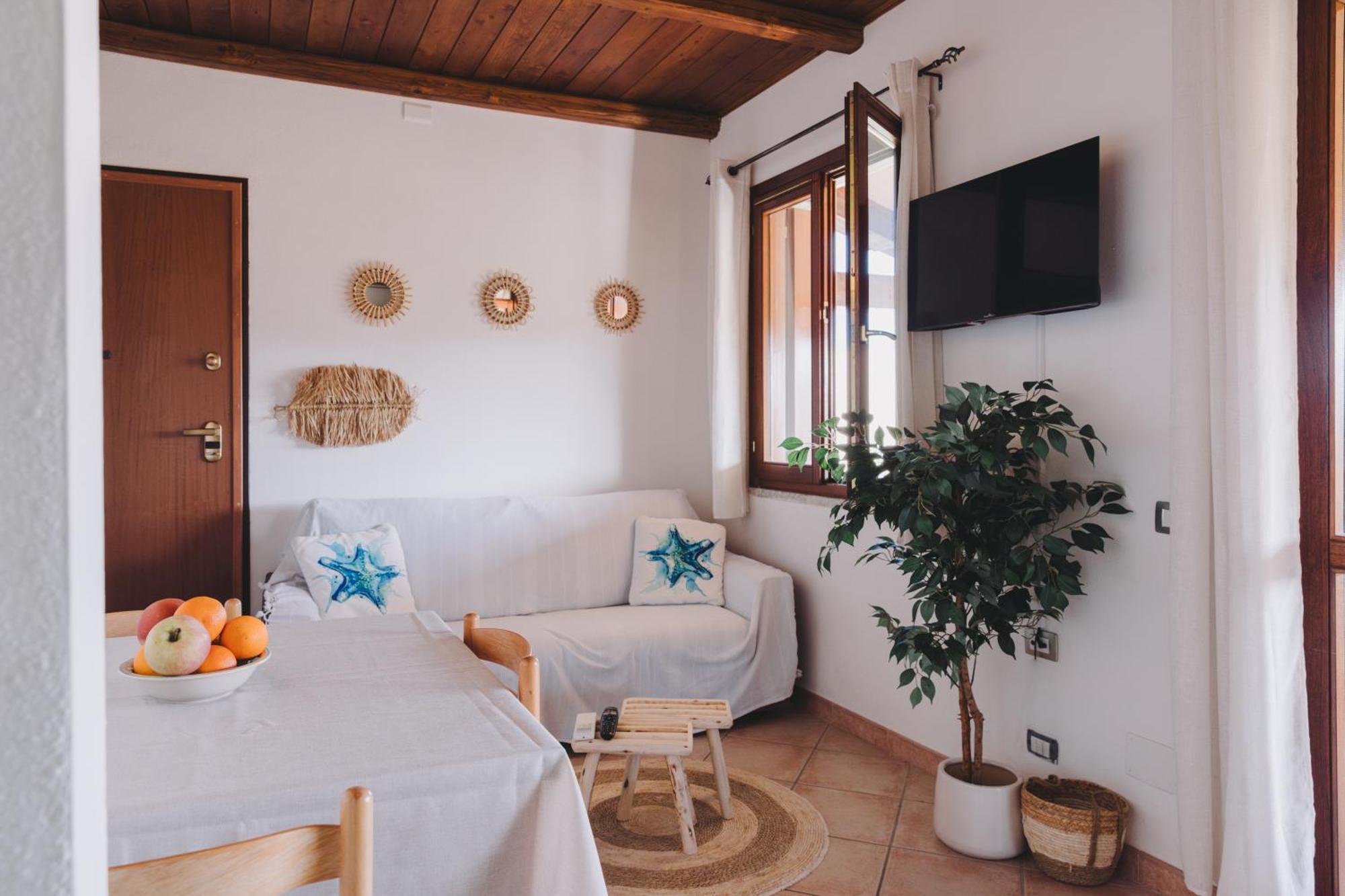 Cactus Mare Apartment Golfo Aranci Dış mekan fotoğraf